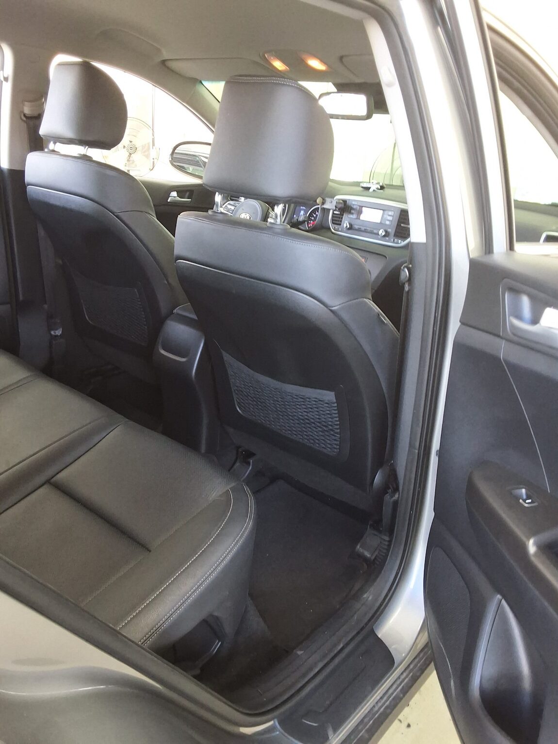 KIA SPORTAGE THE BOLD R2.0 DIESEL 2WD TRENDY 2020 - zdjęcie 13