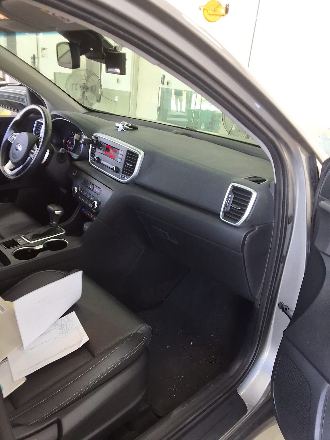KIA SPORTAGE THE BOLD R2.0 DIESEL 2WD TRENDY 2020 - zdjęcie 14