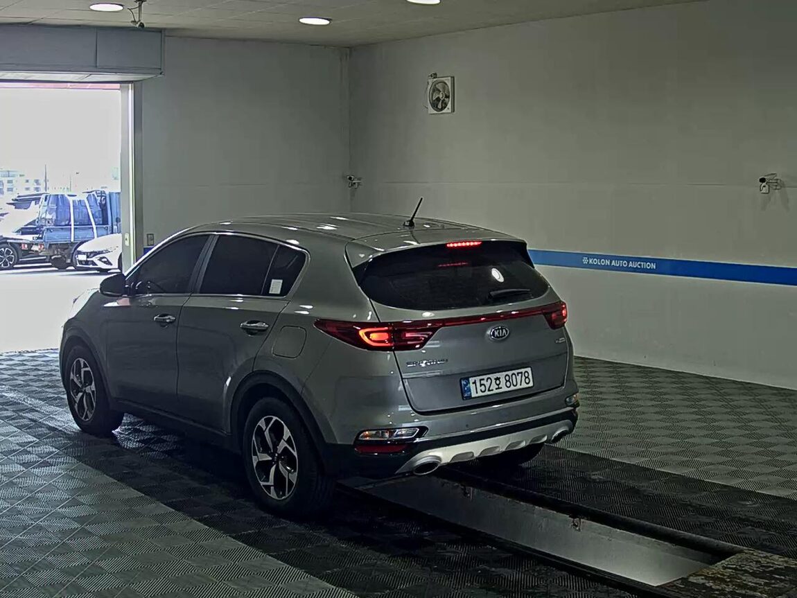 KIA SPORTAGE THE BOLD R2.0 DIESEL 2WD TRENDY 2020 - zdjęcie 6