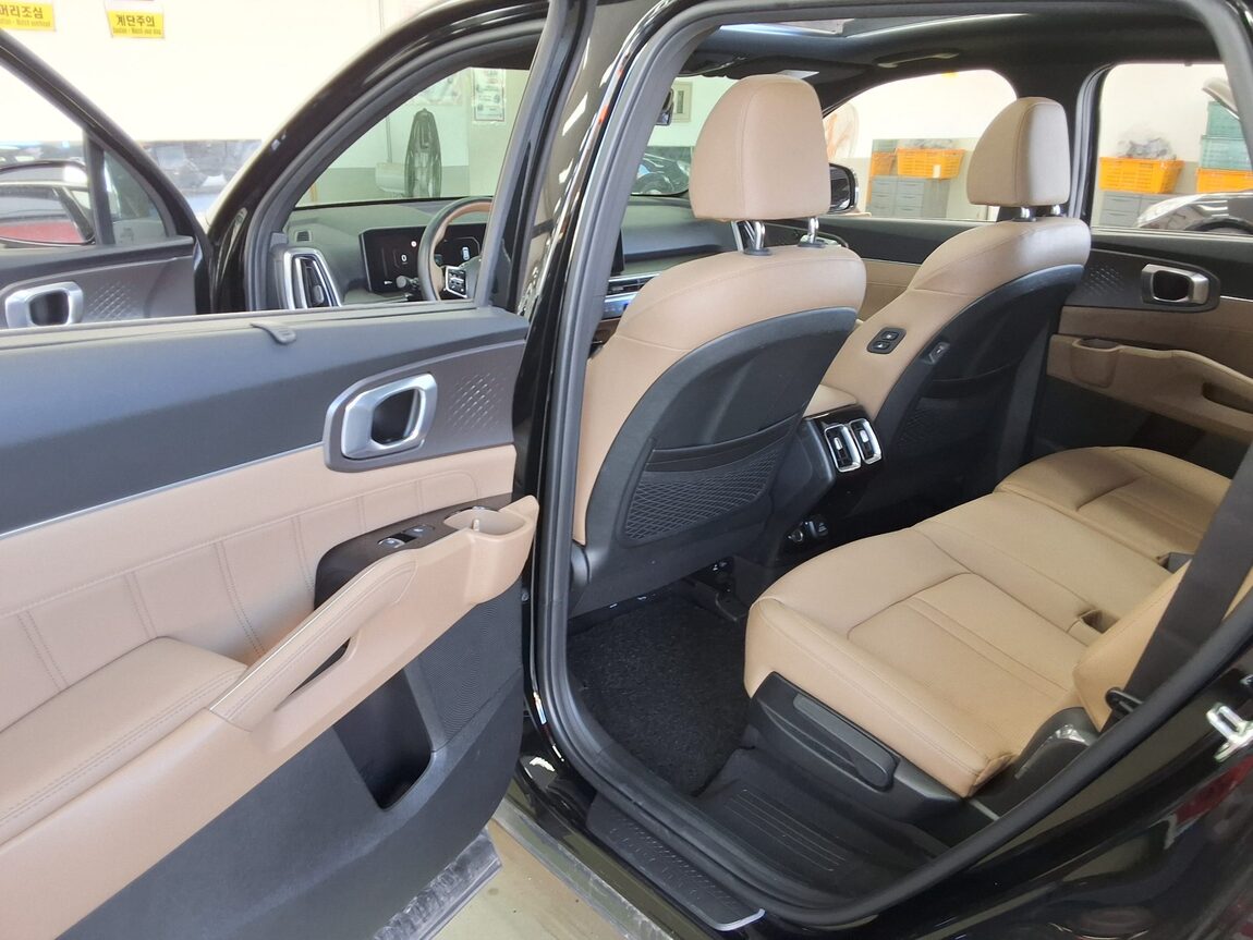 KIA THE NEW SORENTO HYBRID (MQ4) 1.6 HEV 2WD NOBLESSE 2024 - zdjęcie 12