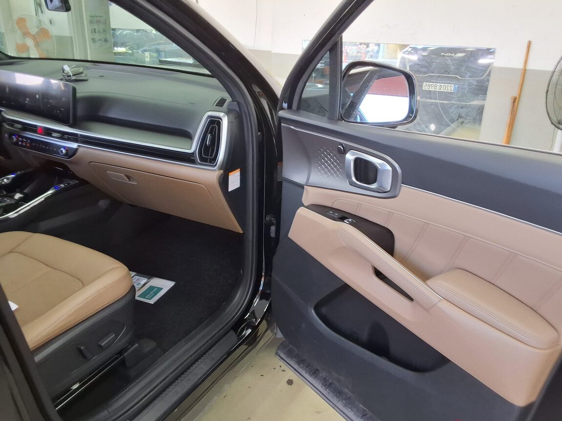 KIA THE NEW SORENTO HYBRID (MQ4) 1.6 HEV 2WD NOBLESSE 2024 - zdjęcie 14