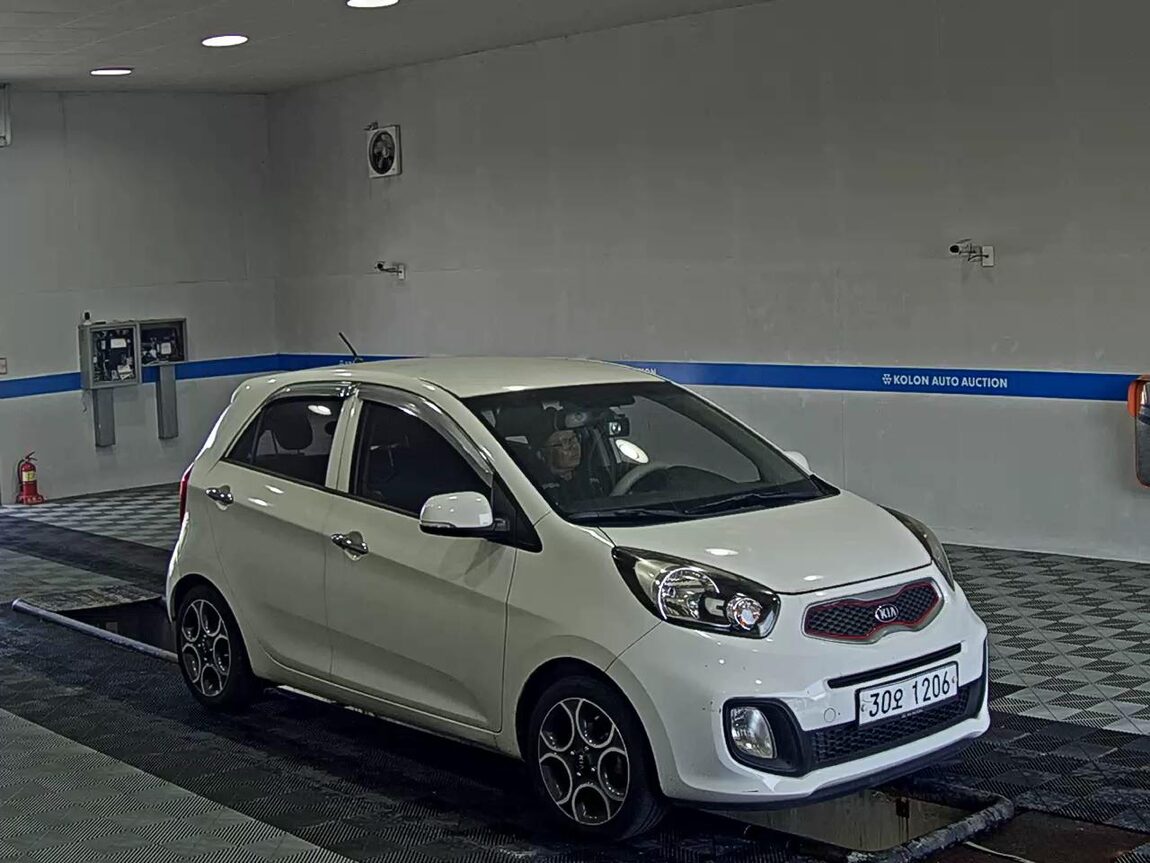 KIA ALL NEW MORNING GASOLINE LUXURY 2013 - zdjęcie 3