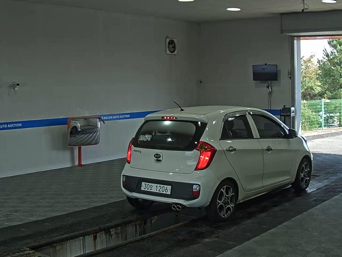 KIA ALL NEW MORNING GASOLINE LUXURY 2013 - zdjęcie 5