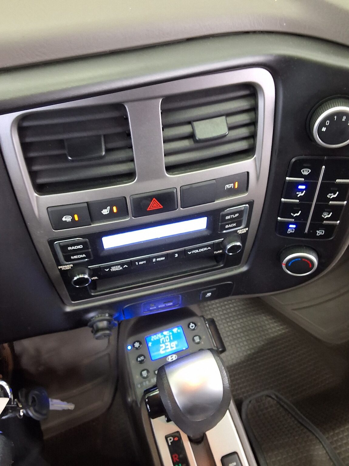 HYUNDAI PORTER II REFRIGERATED BOX TRUCK SUPER CAB 2018 - zdjęcie 16