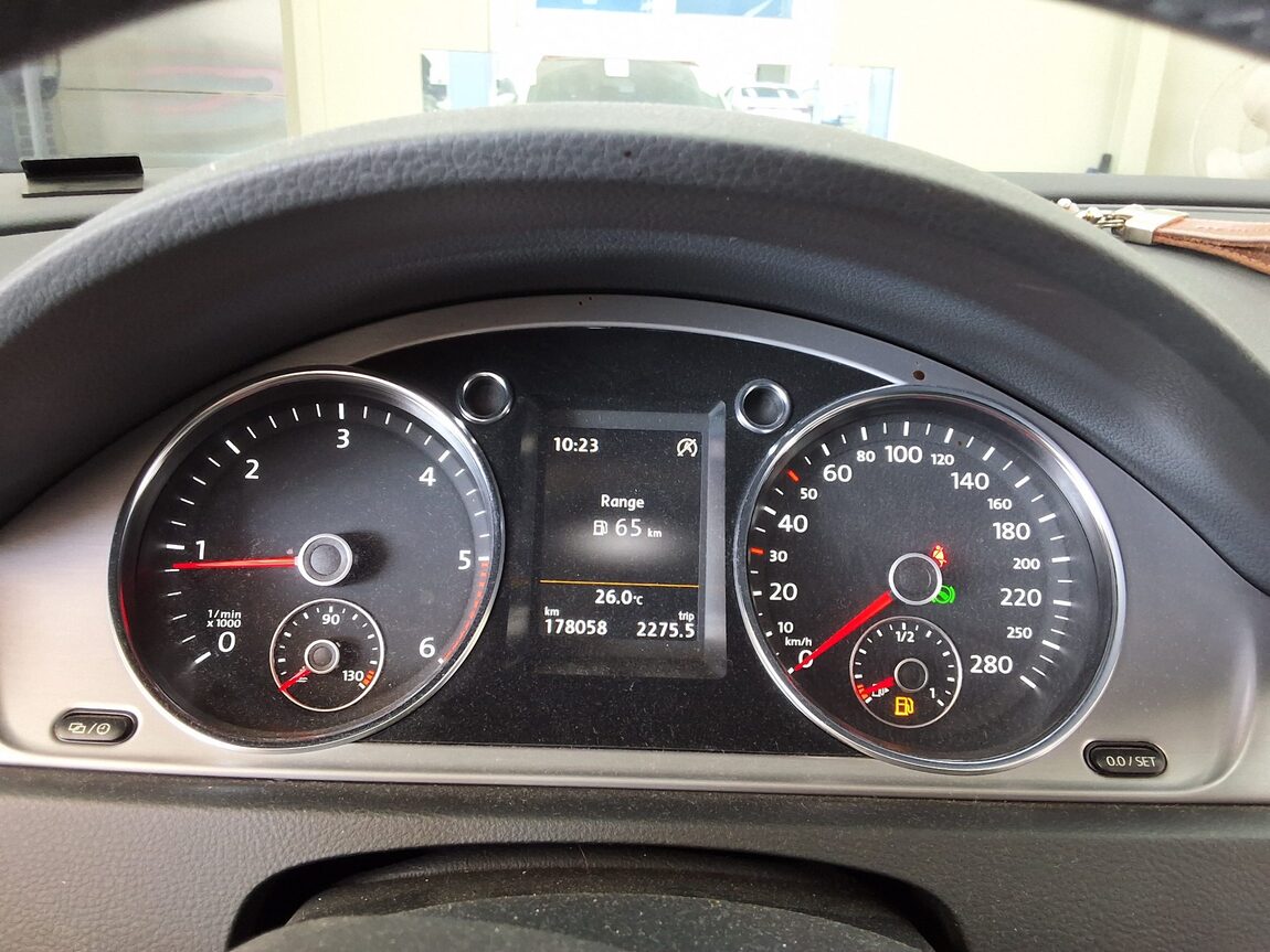 VOLKSWAGEN CC 2.0 TDI BLUEMOTION 2015 - zdjęcie 10