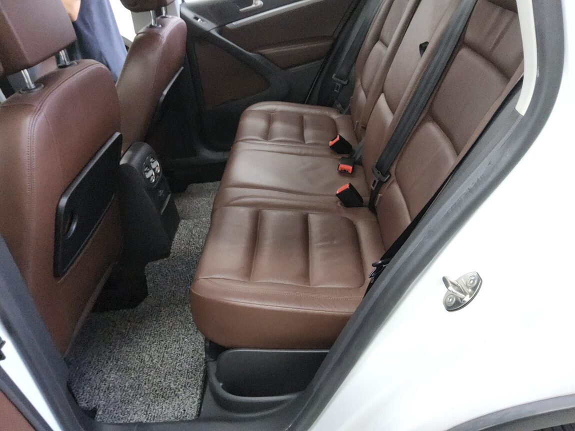 VOLKSWAGEN TIGUAN 2.0 TDI BLUEMOTION 2016 - zdjęcie 12