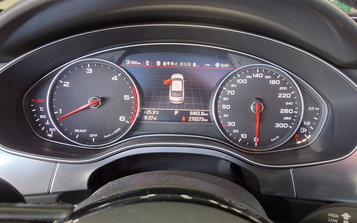 AUDI A6 (4TH GEN) 40 TDI QUATTRO SPORTS 2016 - zdjęcie 9