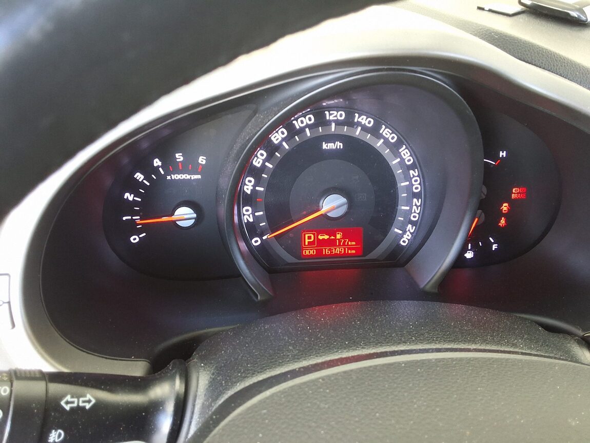 KIA THE NEW SPORTAGE R DIESEL R2.0 4WD ACE 2016 - zdjęcie 9