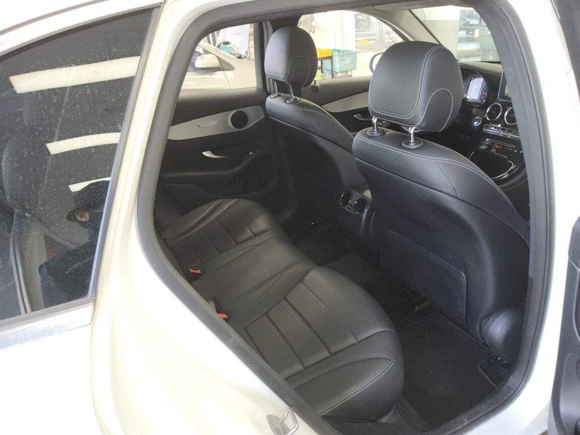 MERCEDES-BENZ GLC-CLASS GLC 220d 4MATIC 2018 - zdjęcie 13