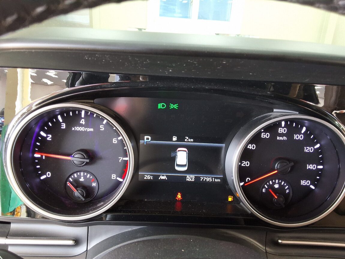 KIA NEW CARNIVAL (KA4) 11-SEATER GASOLINE PRESTIGE 2023 - zdjęcie 10