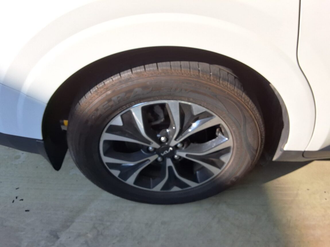 KIA NEW CARNIVAL (KA4) 11-SEATER GASOLINE PRESTIGE 2023 - zdjęcie 22
