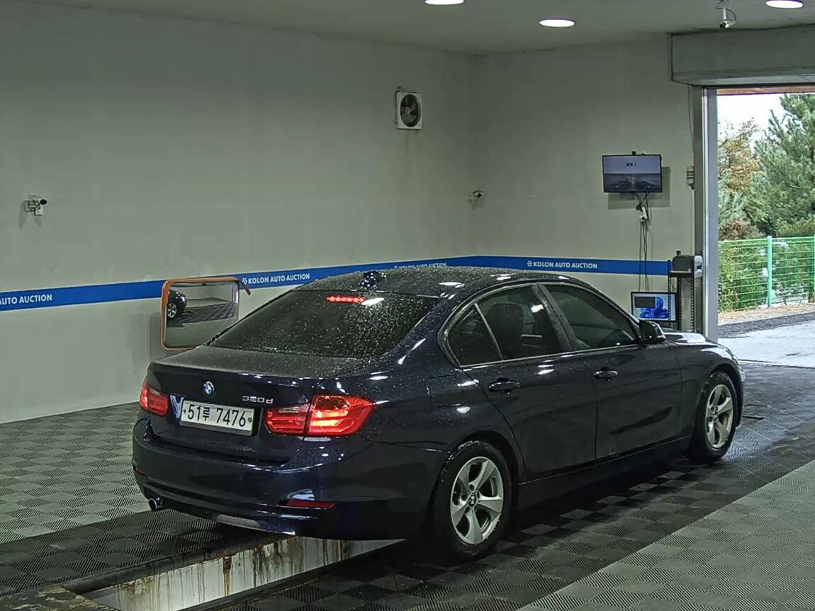 BMW 3 SERIES (6TH GEN) 320d ED EDITION 2015 - zdjęcie 5
