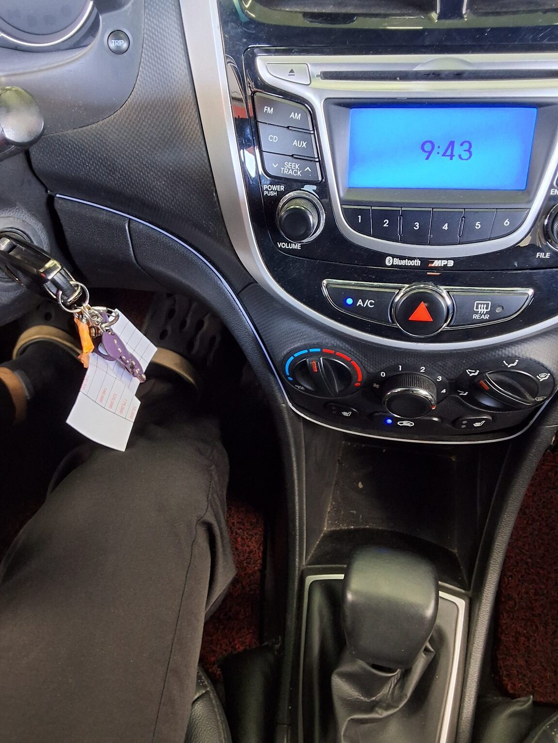 HYUNDAI NEW ACCENT WIT 1.6 VGT PREMIER 2012 - zdjęcie 17