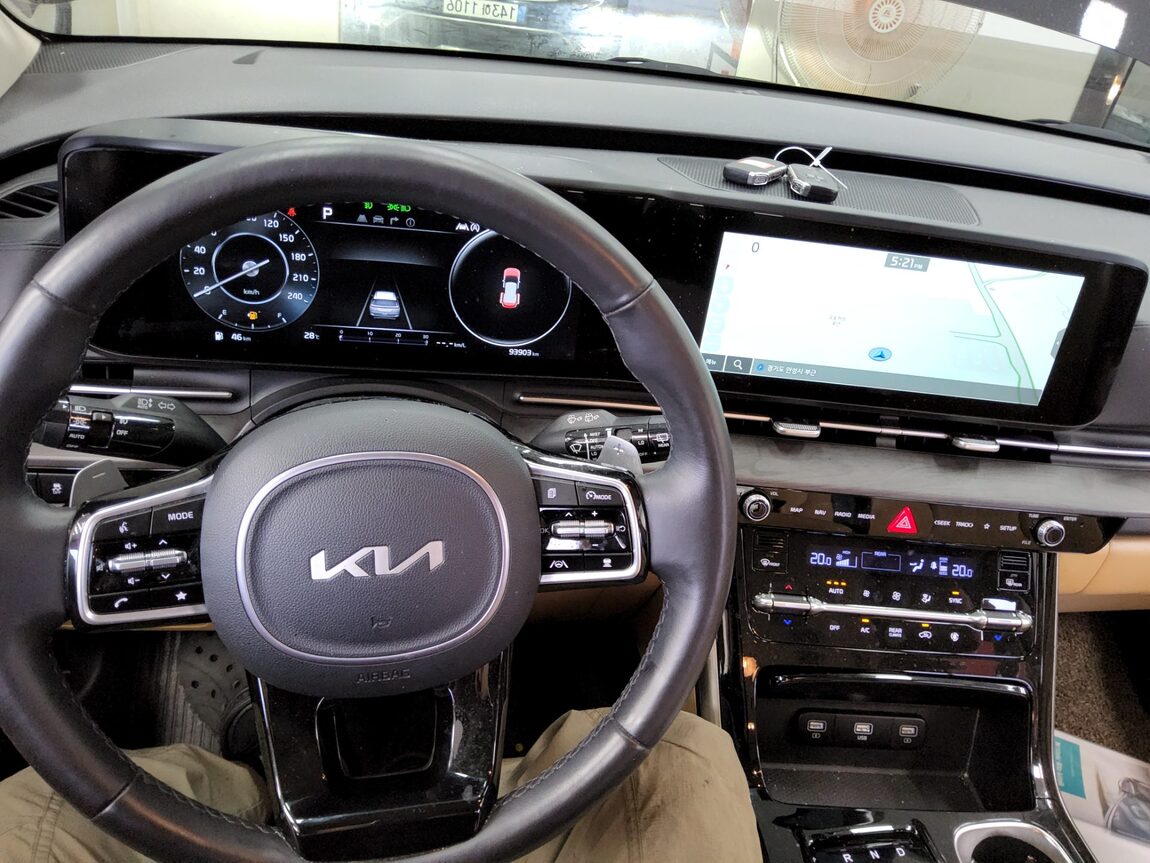 KIA NEW CARNIVAL (KA4) 9-SEATER DIESEL NOBLESSE 2023 - zdjęcie 17