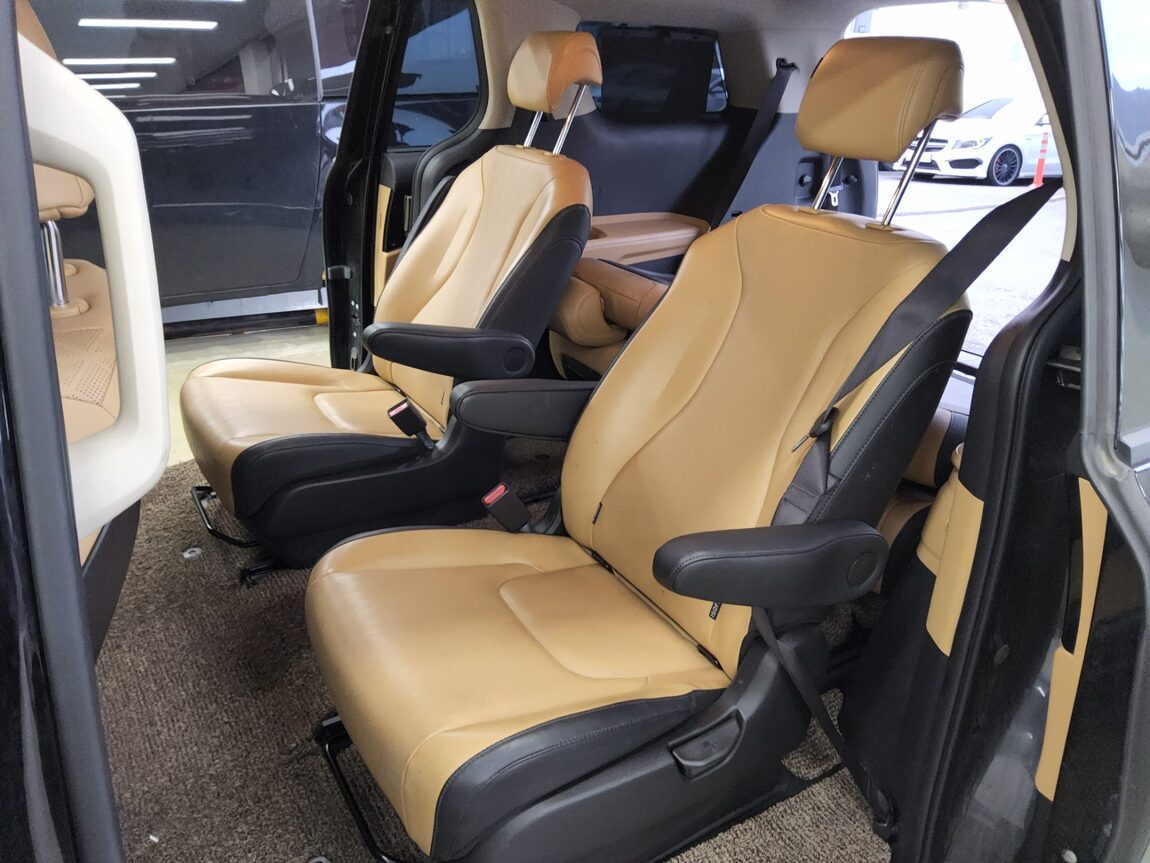KIA NEW CARNIVAL (KA4) 9-SEATER DIESEL NOBLESSE 2023 - zdjęcie 12