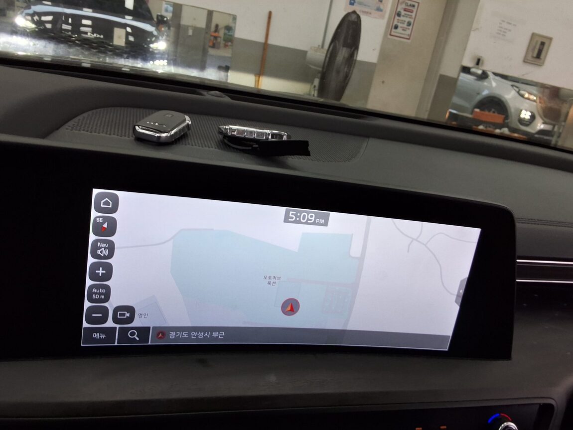 KIA K8 3.5 LPi RENTAL CAR PRESTIGE 2022 - zdjęcie 18