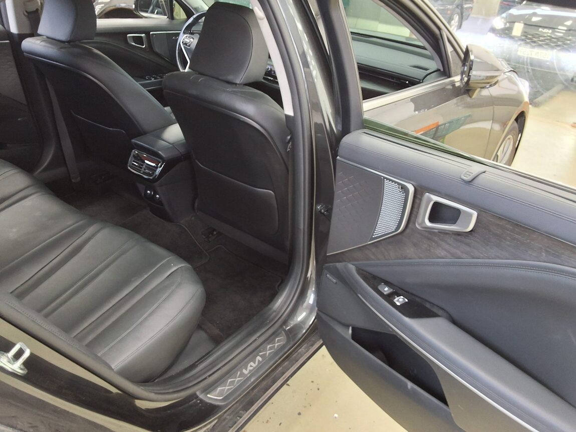 KIA K8 3.5 LPi RENTAL CAR PRESTIGE 2022 - zdjęcie 13