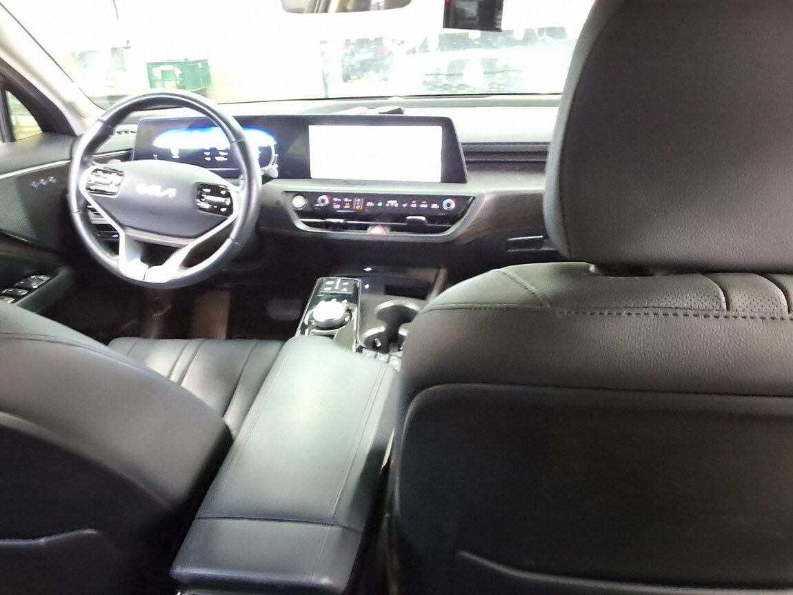 KIA K8 3.5 LPi RENTAL CAR PRESTIGE 2022 - zdjęcie 11