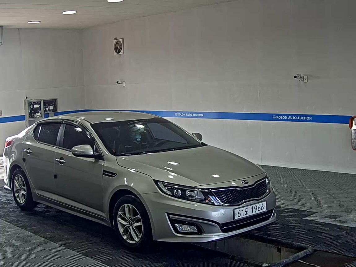 KIA THE NEW K5 2.0 CVVL LUXURY 2015 - zdjęcie 3