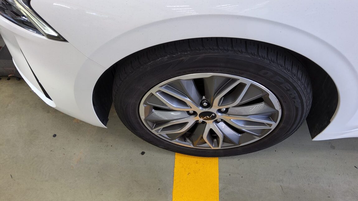 KIA NEW K5 HYBRID (DL3) 2.0 HEV NOBLESSE 2023 - zdjęcie 22