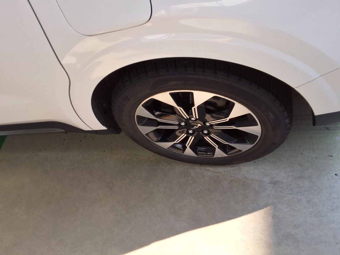 KIA NEW CARNIVAL (KA4) 9-SEATER DIESEL SIGNATURE 2023 - zdjęcie 20