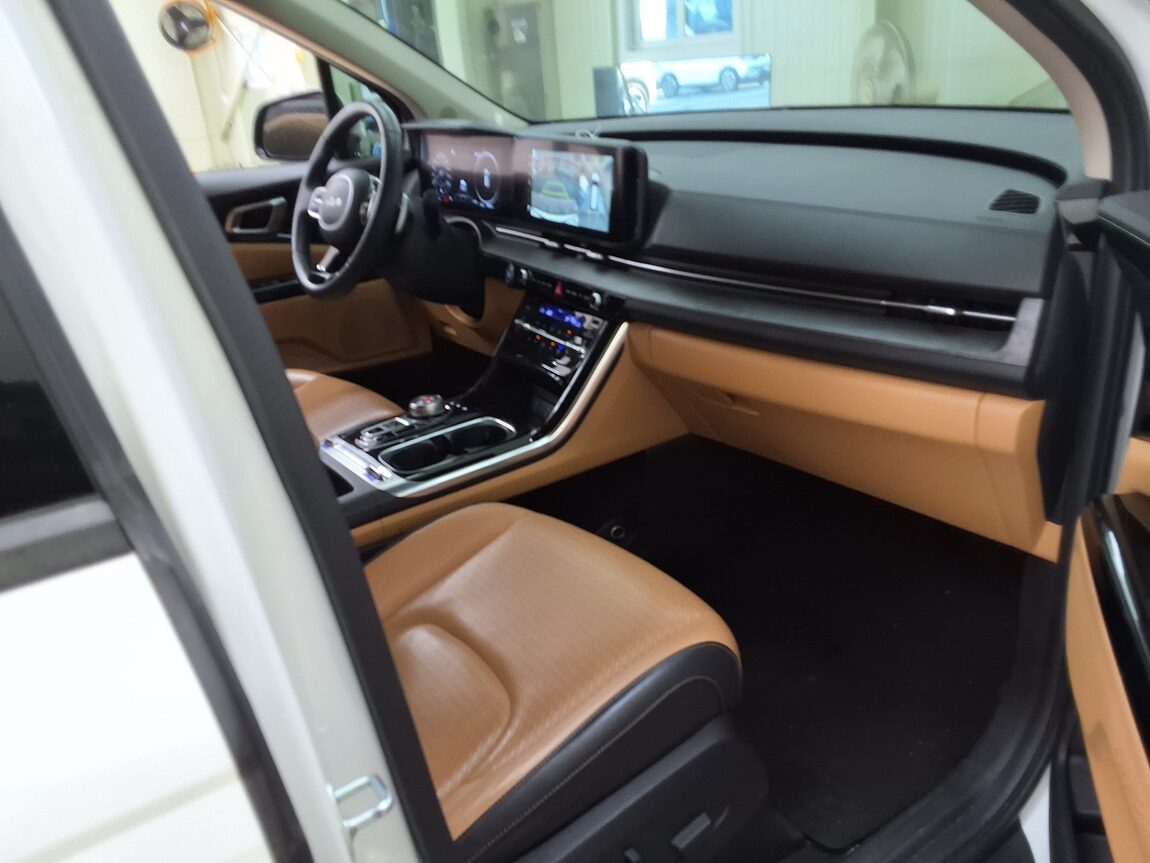 KIA NEW CARNIVAL (KA4) 9-SEATER DIESEL SIGNATURE 2023 - zdjęcie 15
