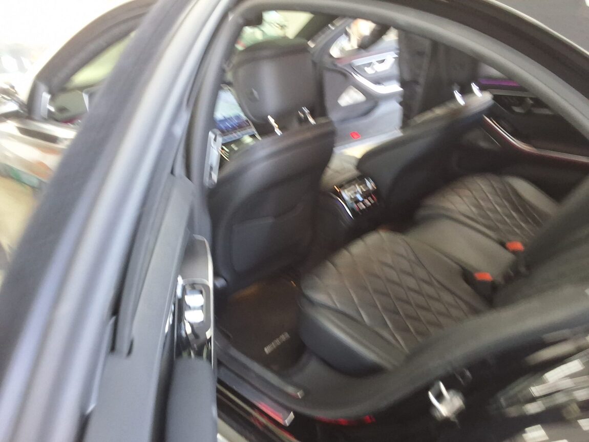 MERCEDES-BENZ S-CLASS (7TH GEN) S400d 4MATIC 2023 - zdjęcie 12