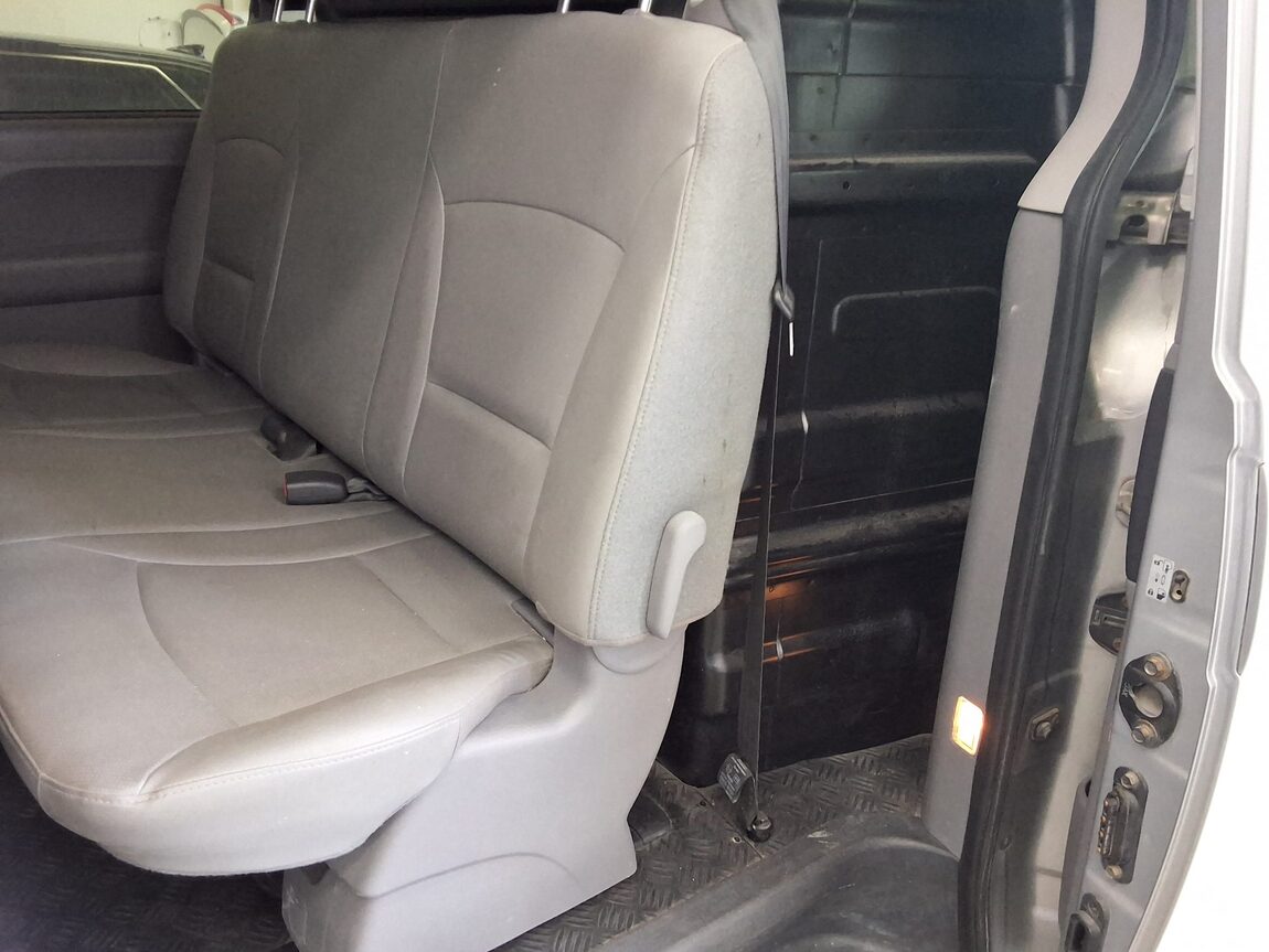 HYUNDAI THE NEW GRAND STAREX 5-SEATER DIESEL VAN SMART 2019 - zdjęcie 12