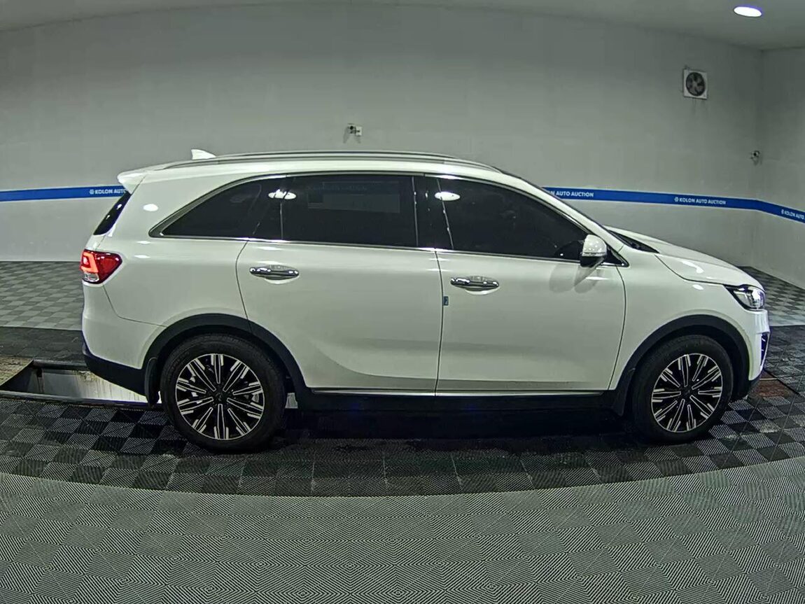 KIA ALL NEW SORENTO R2.2 4WD NOBLESSE SPECIAL 2016 - zdjęcie 4