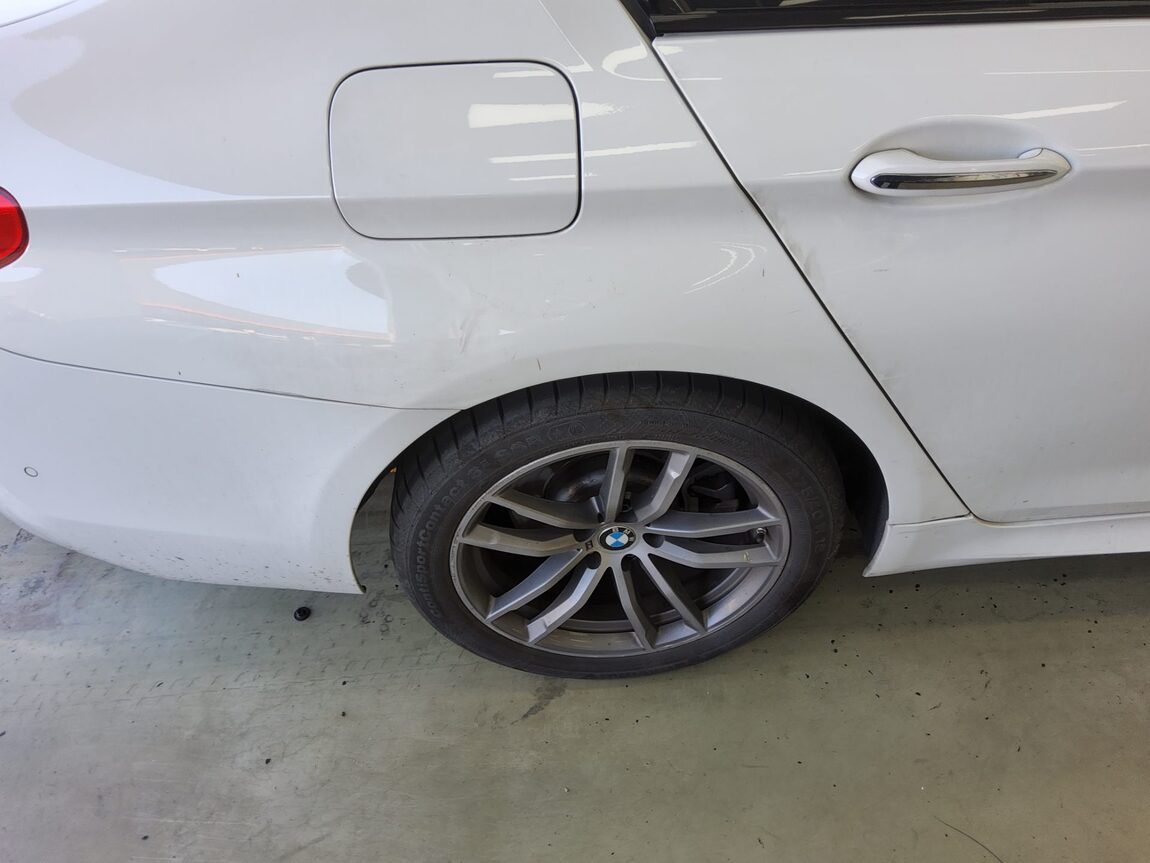 BMW 5 SERIES (7TH GEN) 520d M SPORT PACK 2017 - zdjęcie 23