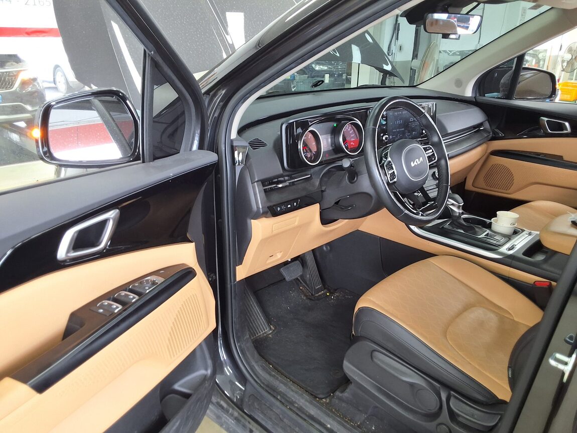 KIA NEW CARNIVAL (KA4) 9-SEATER DIESEL PRESTIGE 2022 - zdjęcie 11