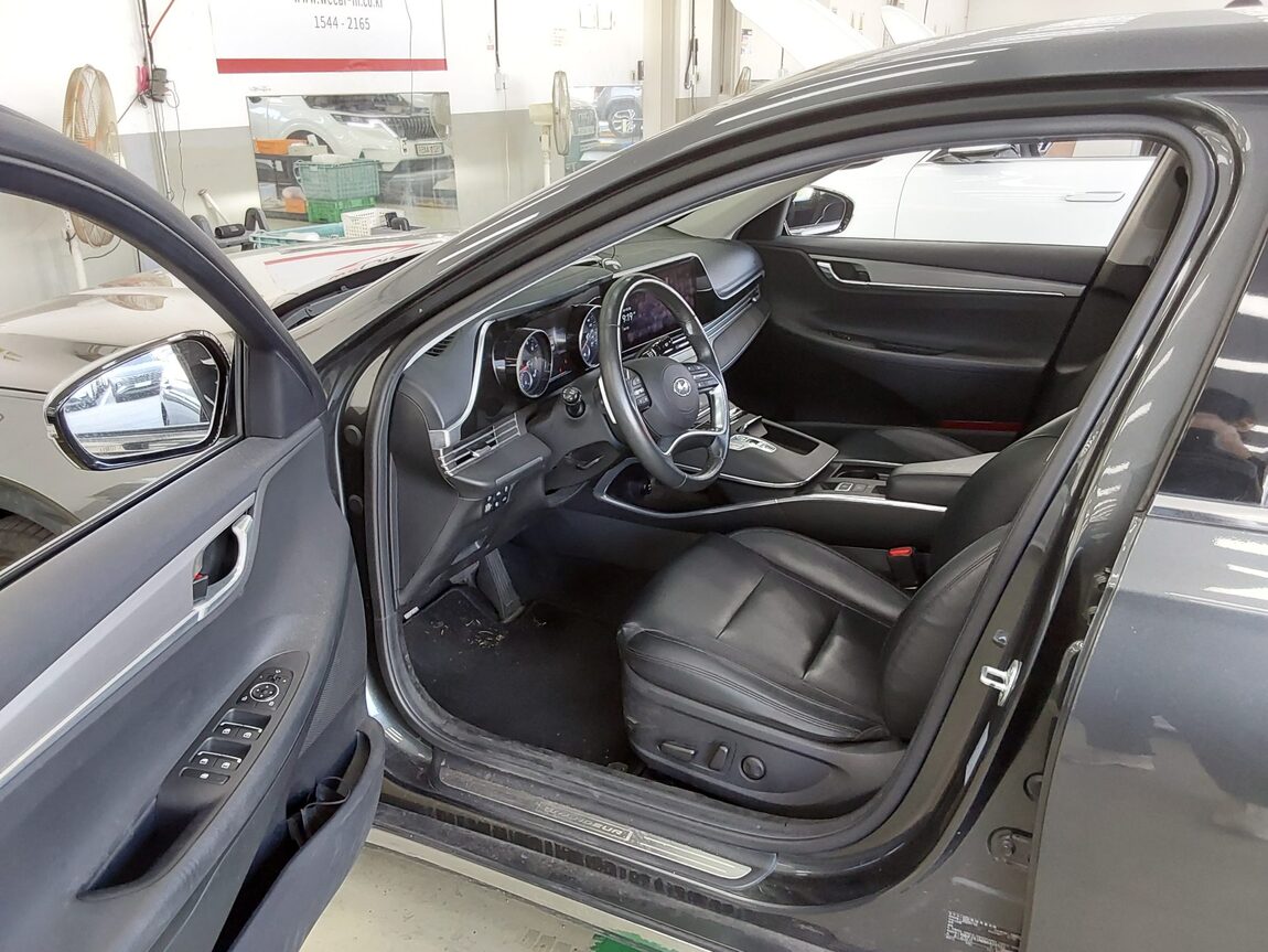 HYUNDAI THE NEW GRANDEUR IG LPi 3.0 RENTAL CAR MODERN 2021 - zdjęcie 10