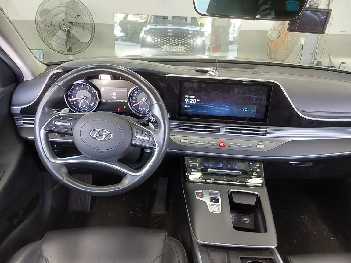 HYUNDAI THE NEW GRANDEUR IG LPi 3.0 RENTAL CAR MODERN 2021 - zdjęcie 11