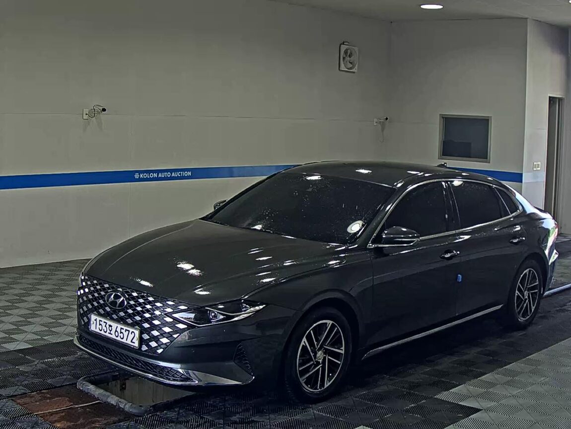 HYUNDAI THE NEW GRANDEUR IG LPi 3.0 RENTAL CAR MODERN 2021 - zdjęcie 2