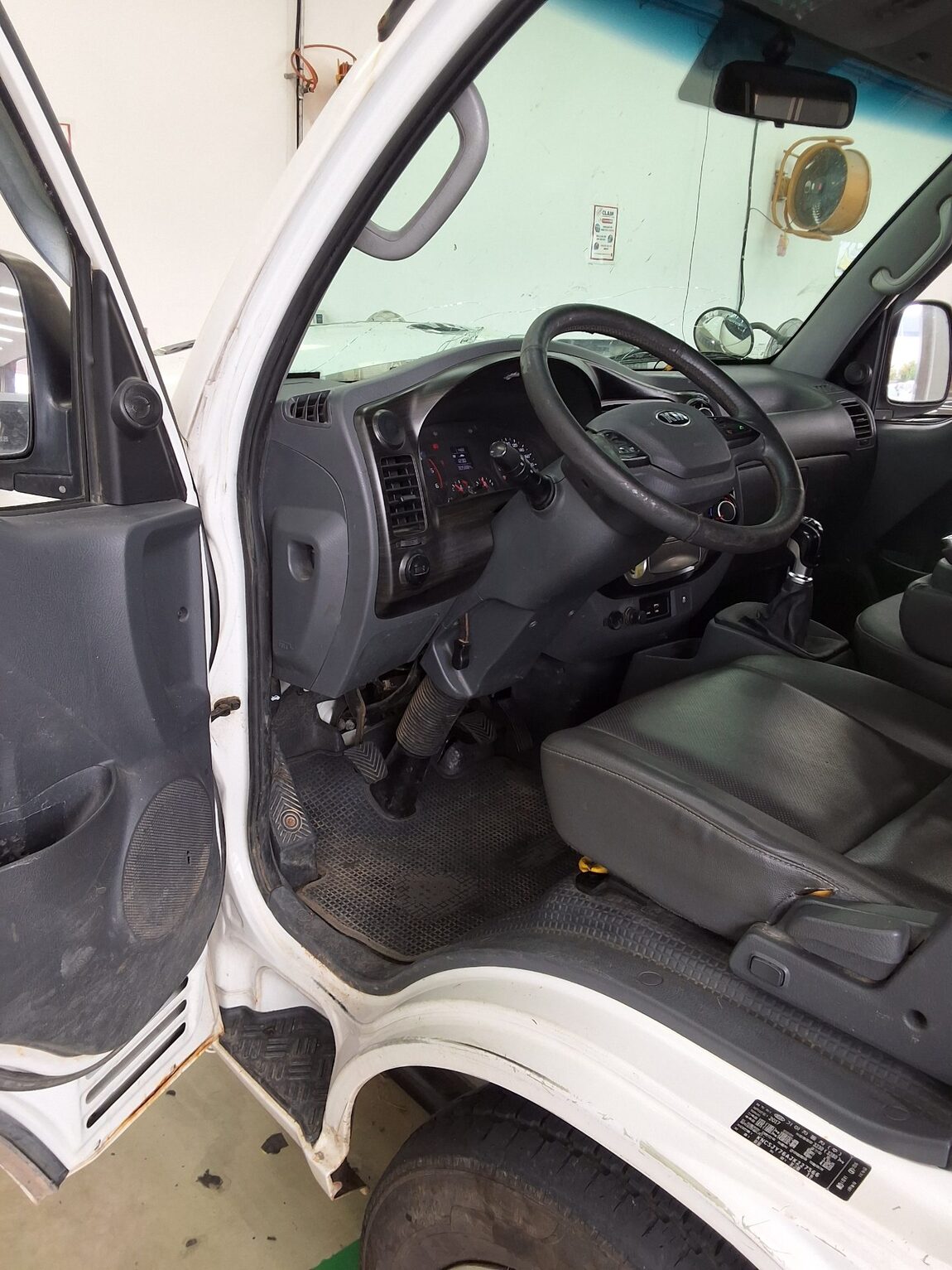 KIA BONGO III CARGO CRDi DOUBLE CAB EXTRA LONG WHEELBASE 2018 - zdjęcie 10