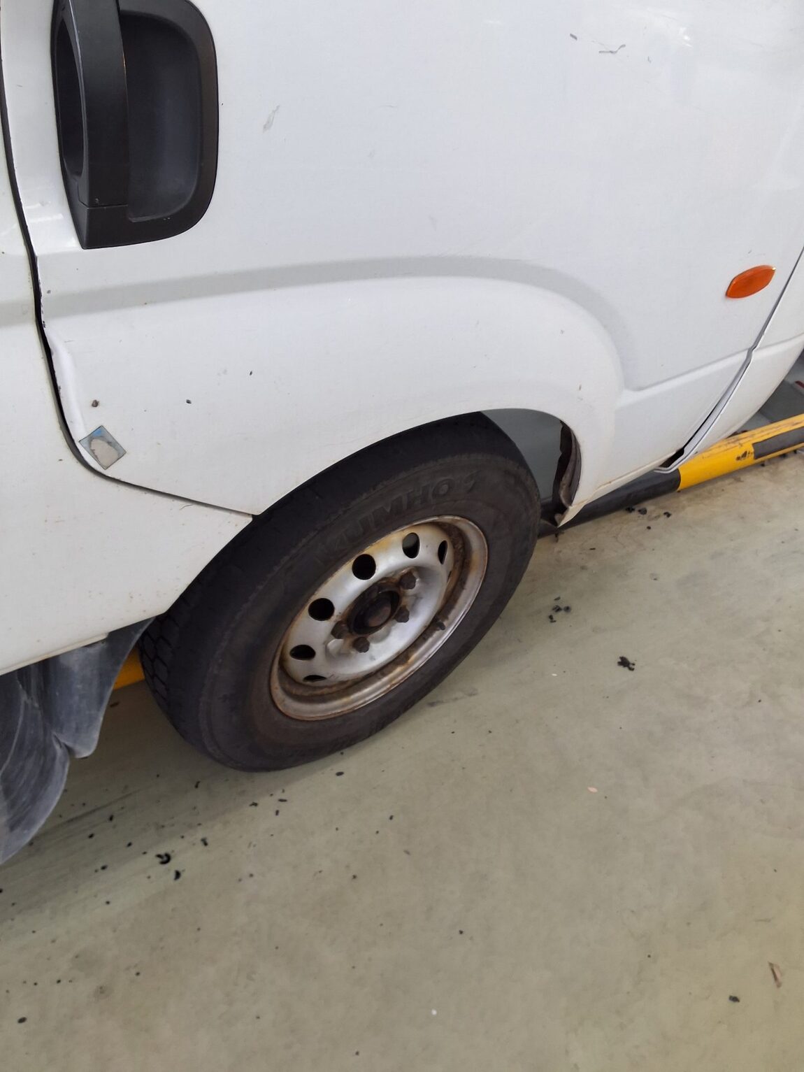 KIA BONGO III CARGO CRDi DOUBLE CAB EXTRA LONG WHEELBASE 2018 - zdjęcie 23