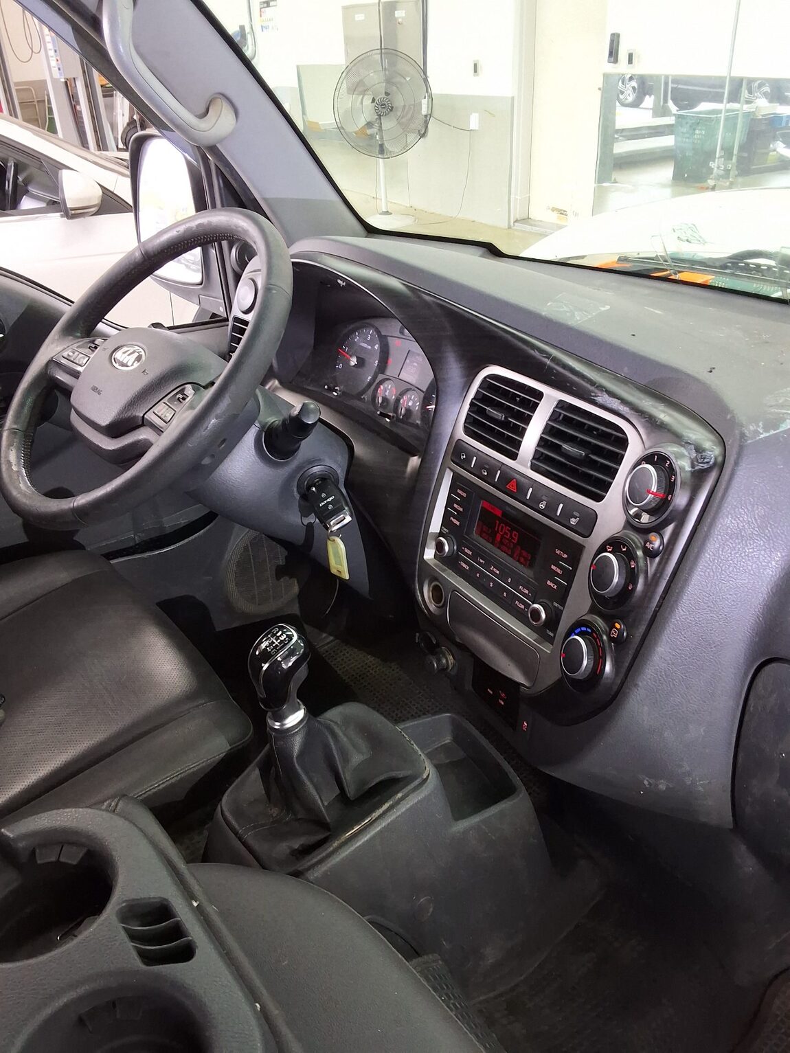 KIA BONGO III CARGO CRDi DOUBLE CAB EXTRA LONG WHEELBASE 2018 - zdjęcie 11