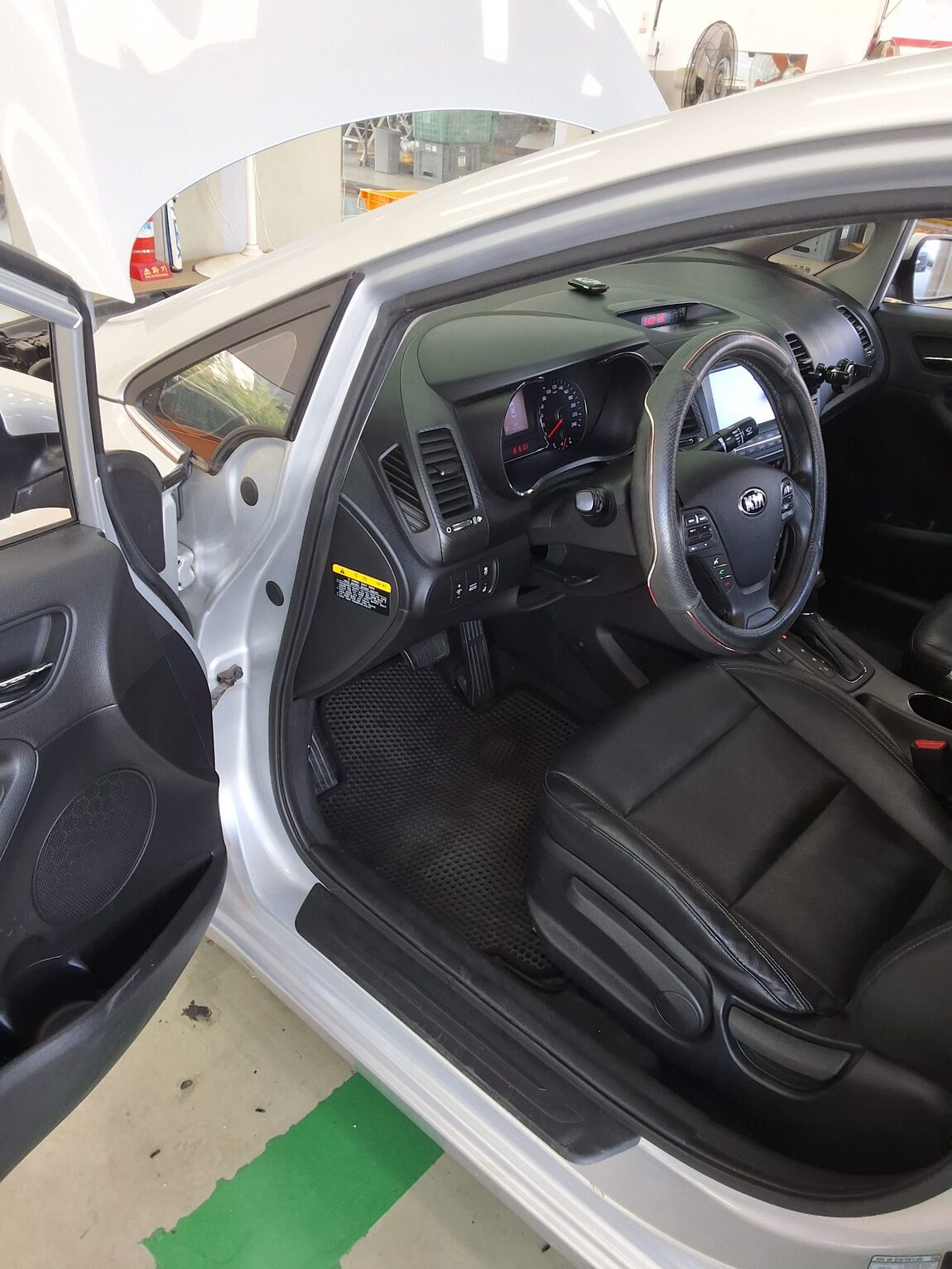 KIA K3 1.6 GDI PRESTIGE 2013 - zdjęcie 10