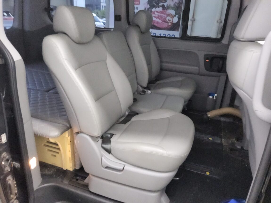 HYUNDAI THE NEW GRAND STAREX HIGH ROOF 2021 - zdjęcie 13