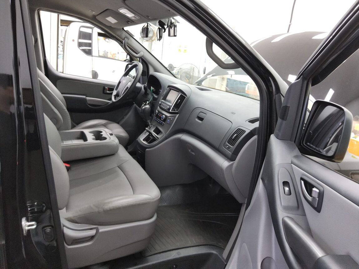 HYUNDAI THE NEW GRAND STAREX HIGH ROOF 2021 - zdjęcie 14