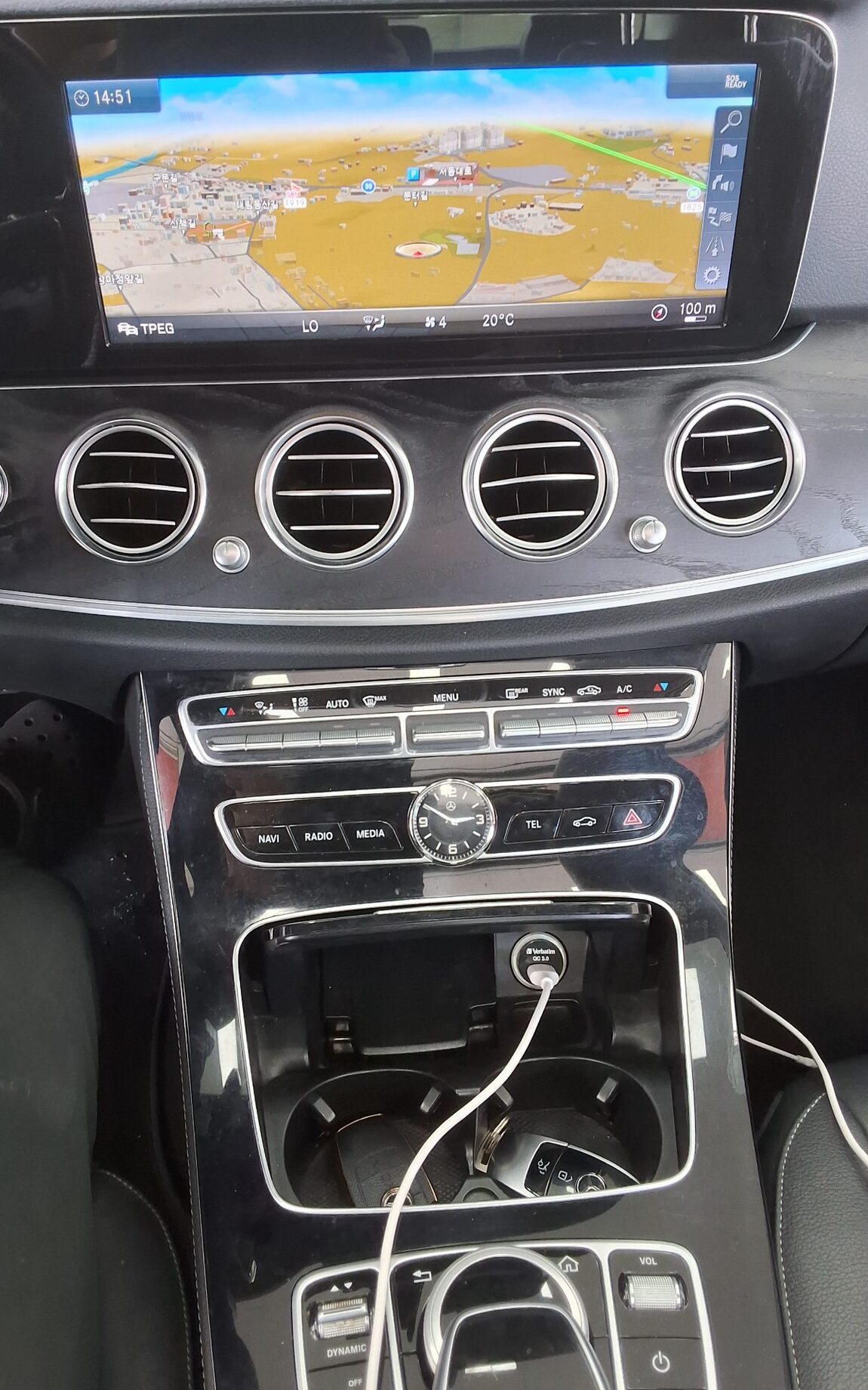 MERCEDES-BENZ E-CLASS (5TH GEN) E200 AVANTGARDE 2018 - zdjęcie 18