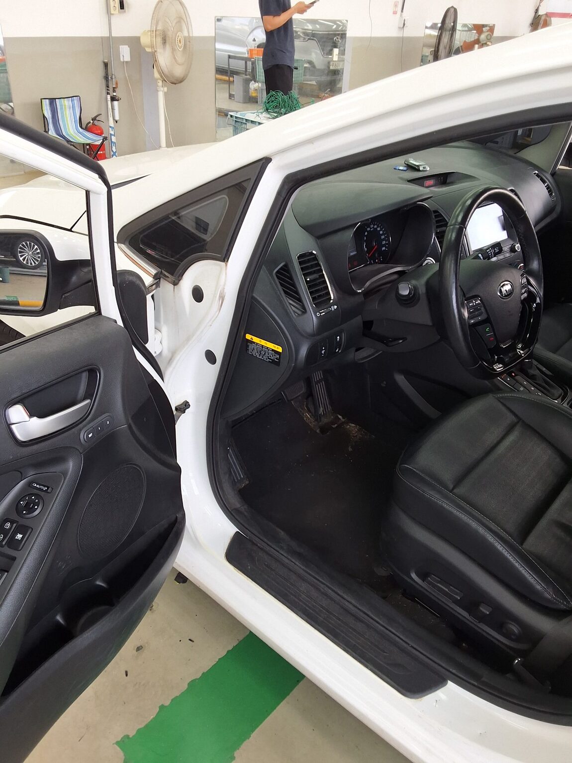 KIA THE NEW K3 1.6 GDI PRESTIGE 2016 - zdjęcie 10