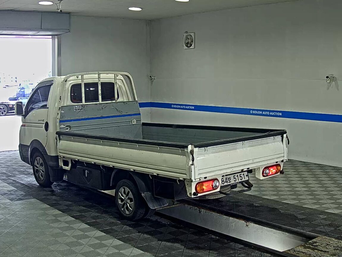 HYUNDAI PORTER II CRDi STANDARD CAB EXTRA LONG WHEELBASE PREMIUM 2019 - zdjęcie 6