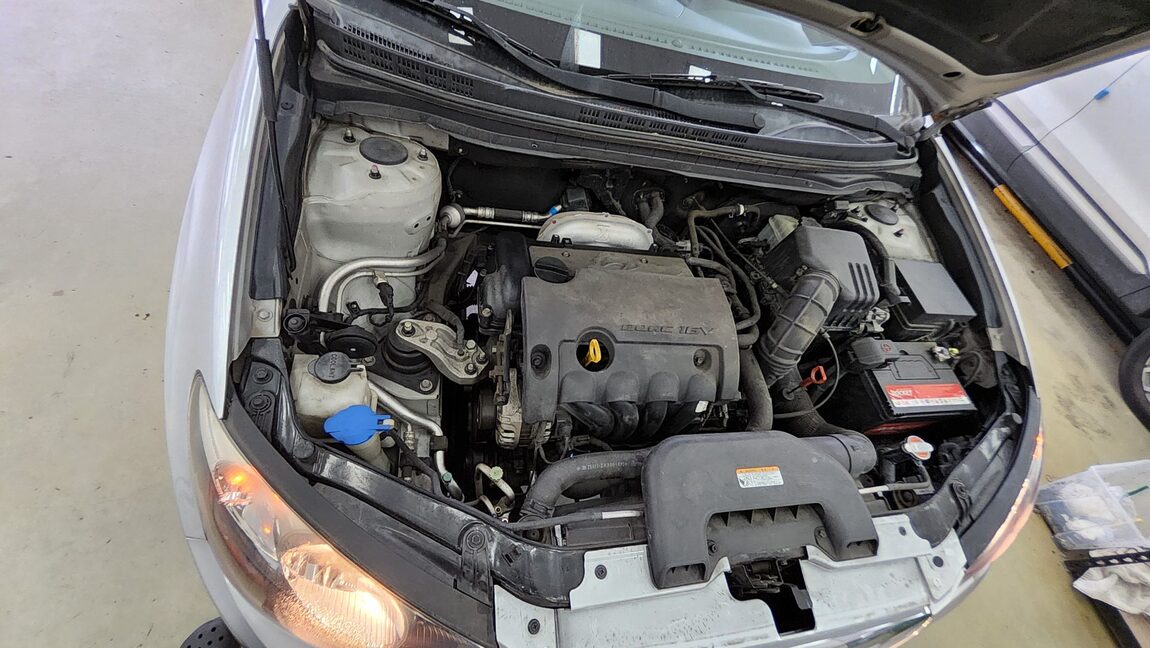 HYUNDAI AVANTE HD 1.6 VVT S16 LUXURY 2010 - zdjęcie 19