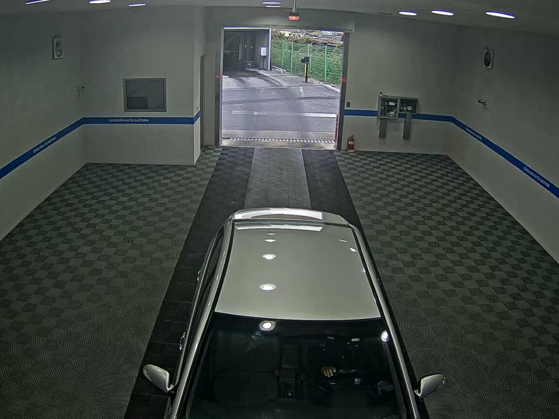HYUNDAI AVANTE HD 1.6 VVT S16 LUXURY 2010 - zdjęcie 7