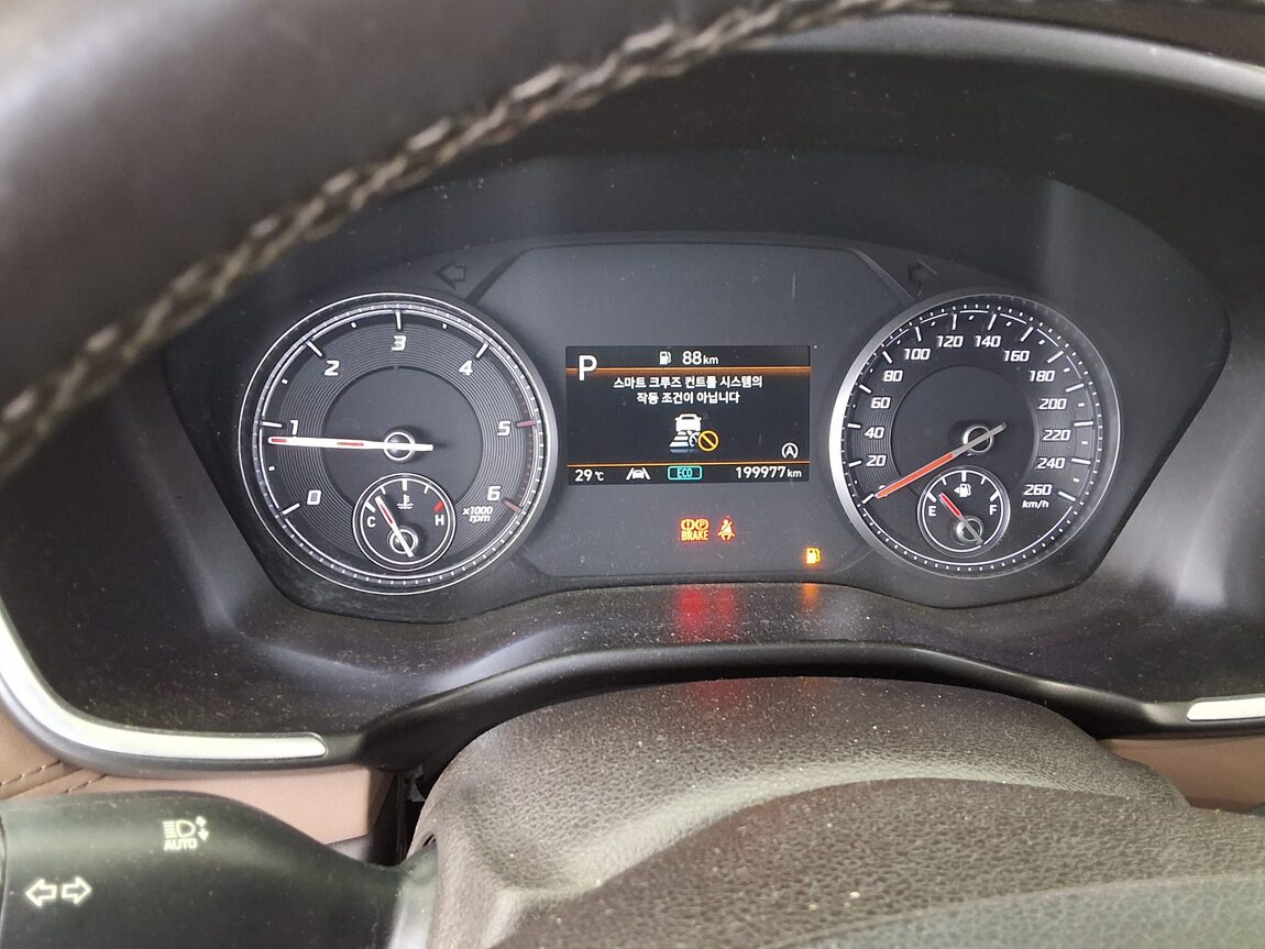 HYUNDAI THE NEW SANTA FE DIESEL 2.2 2WD PRESTIGE 2021 - zdjęcie 9