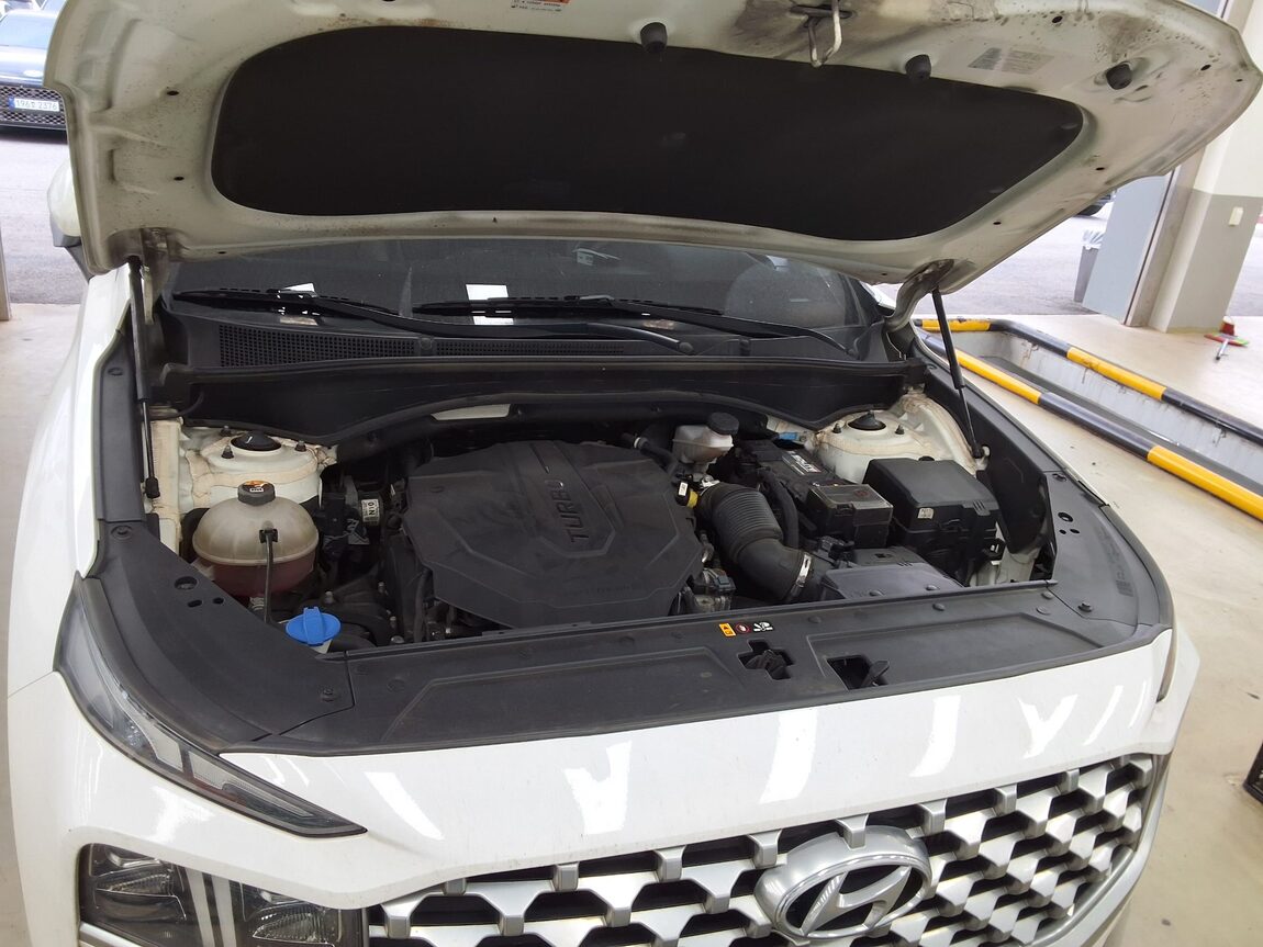 HYUNDAI THE NEW SANTA FE DIESEL 2.2 2WD PRESTIGE 2021 - zdjęcie 20