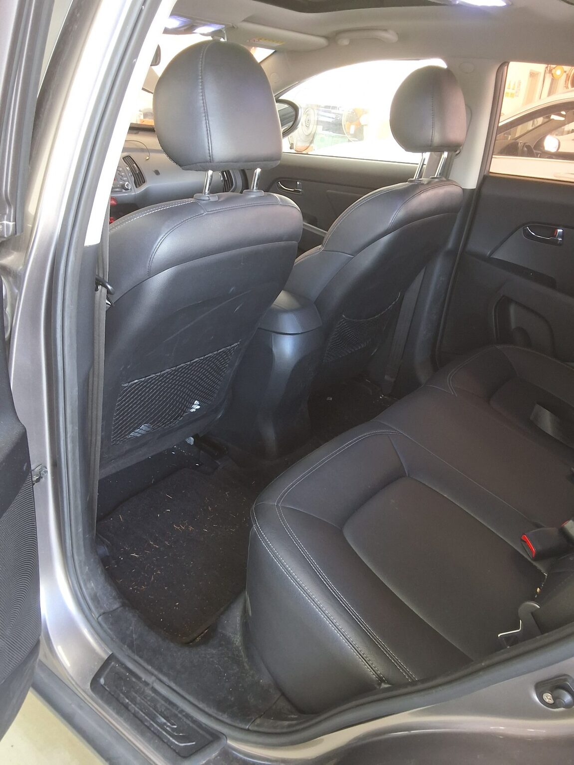 KIA SPORTAGE R DIESEL R2.0 2WD TLX PREMIUM MODEL 2011 - zdjęcie 12