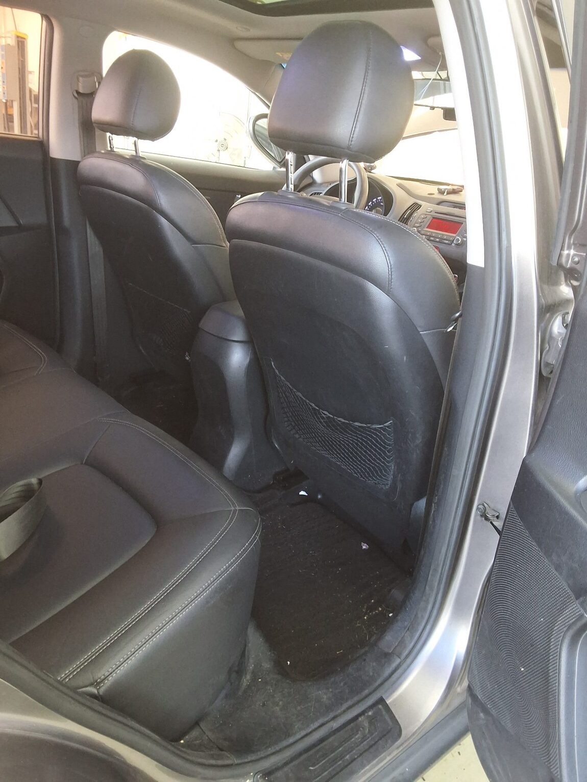 KIA SPORTAGE R DIESEL R2.0 2WD TLX PREMIUM MODEL 2011 - zdjęcie 13