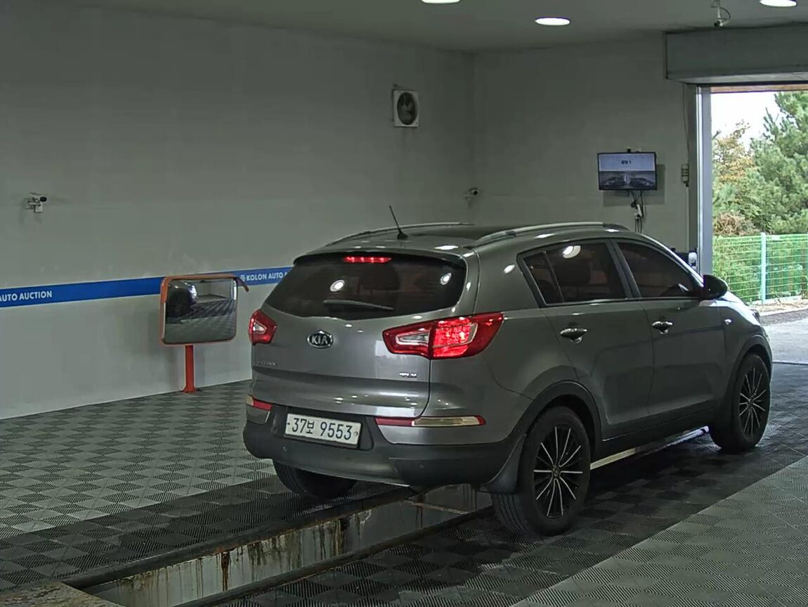 KIA SPORTAGE R DIESEL R2.0 2WD TLX PREMIUM MODEL 2011 - zdjęcie 5